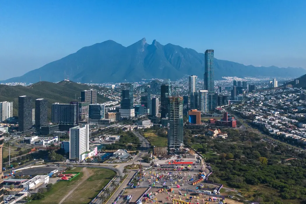 Simulador de visión con el Cerro de la Silla